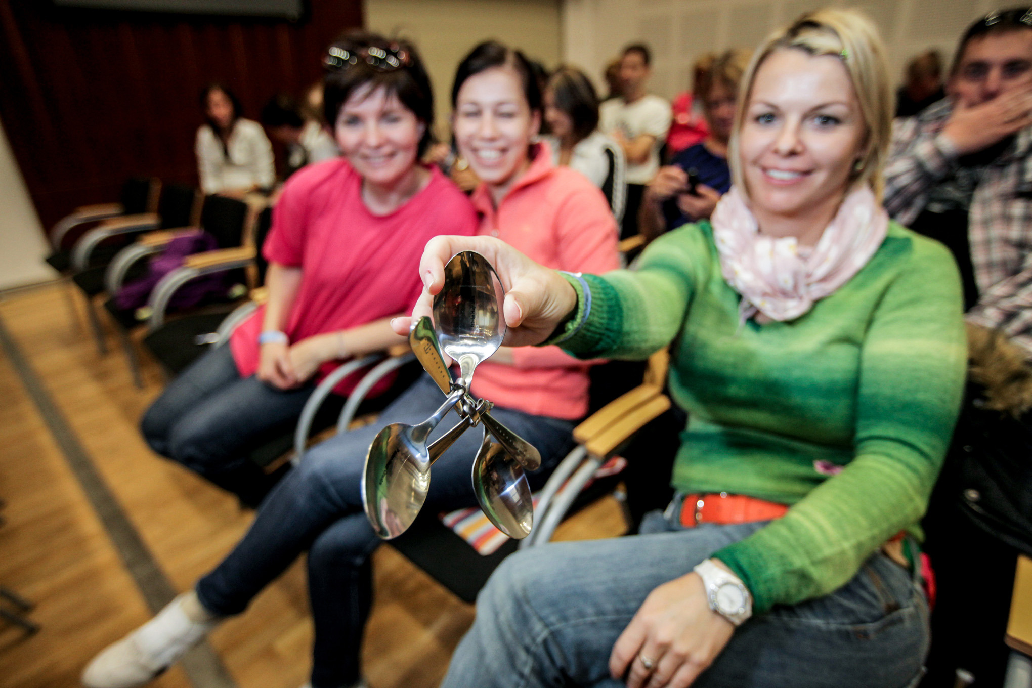 spoon-bending team-building program